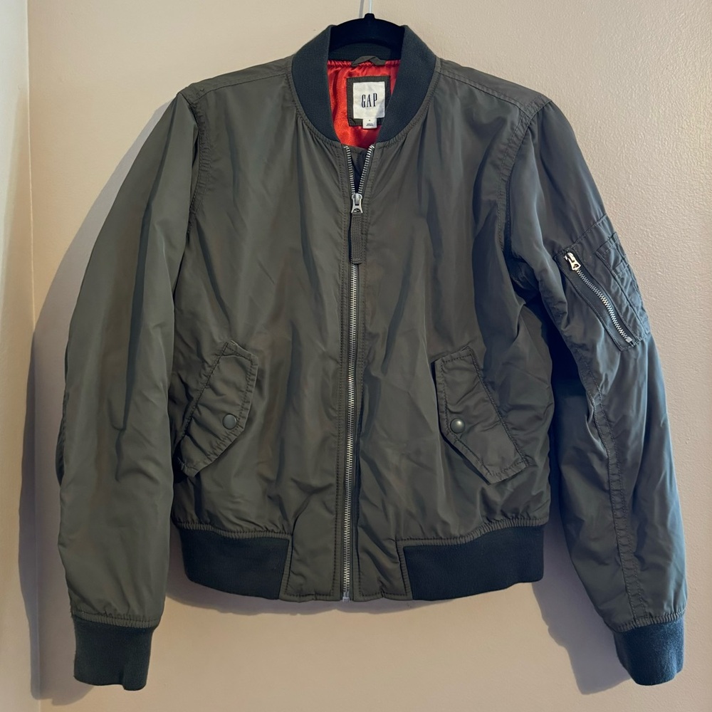 Gap Women’s Green Bomber Jacket Size Small